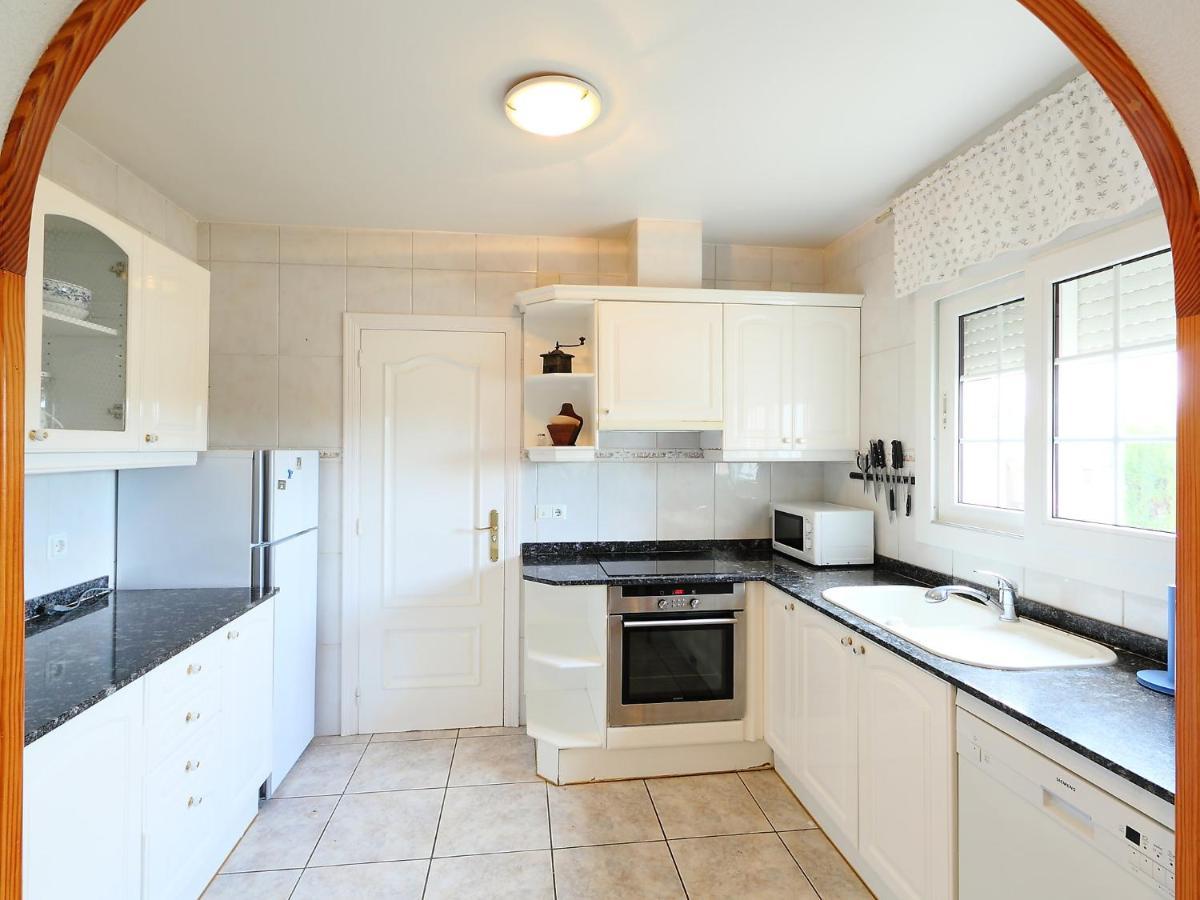 Holiday Home Dirk By Interhome L'Ampolla Eksteriør billede